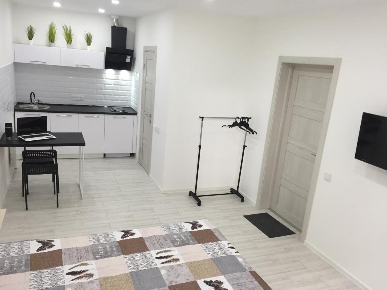 Small Underground Apartment At The Center Cherson Esterno foto